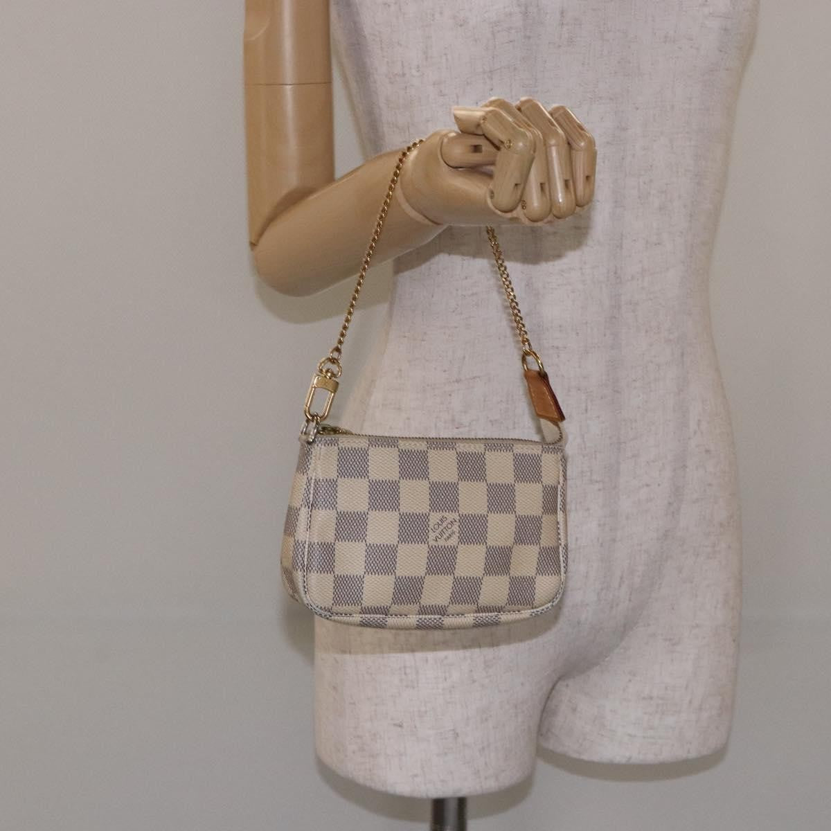 Louis Vuitton Pochette Accessoires Damier