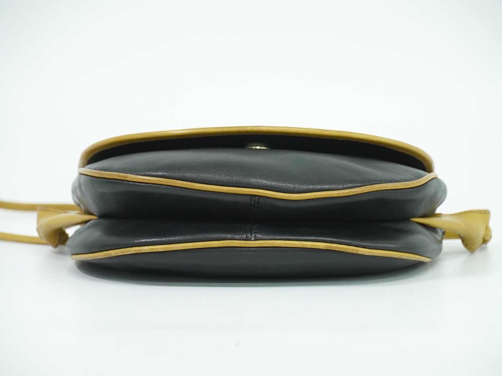 Celine Vintage Shoulder Bag Leather