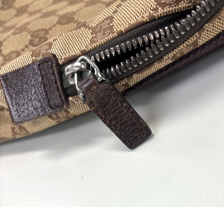 Gucci Vintage Front Pocket Flat Messenger GG Canvas