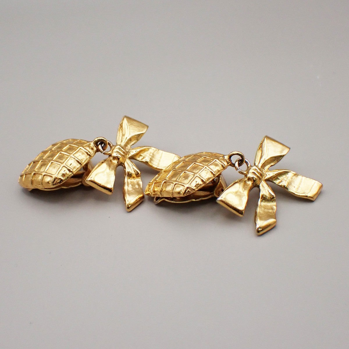 Chanel Vintage Clip On Bow Earrings Metal