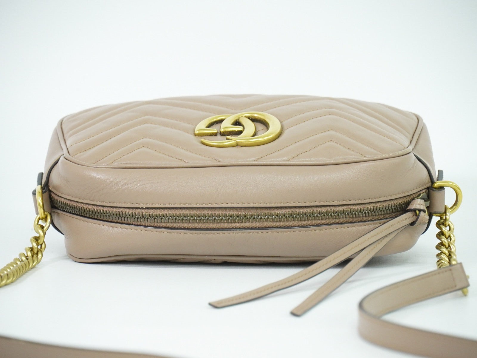 Gucci GG Marmont Shoulder Bag Matelasse Leather