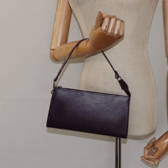 Louis Vuitton Pochette Accessoires Epi Leather