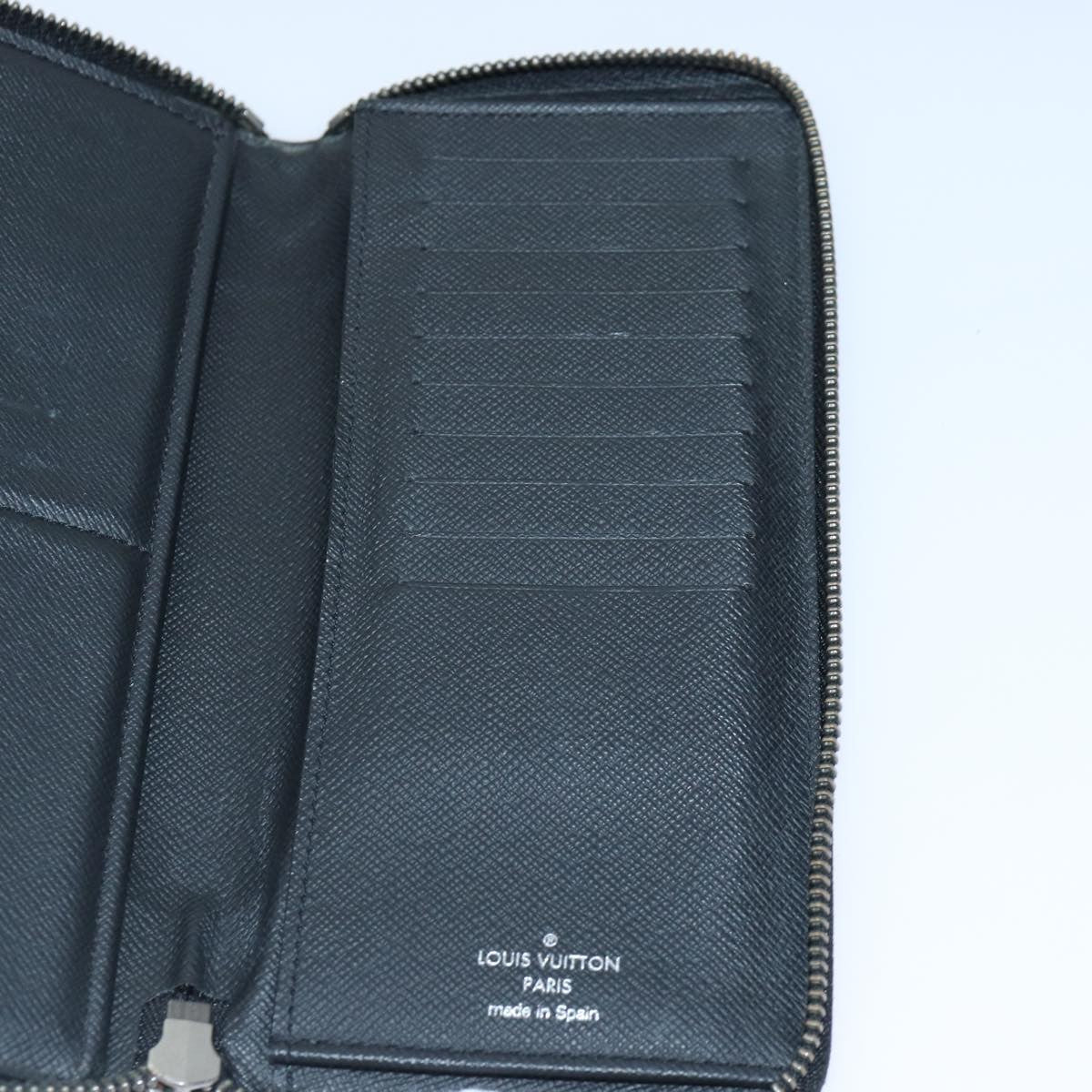 Louis Vuitton Zippy wallet vertical Taurillon Leather
