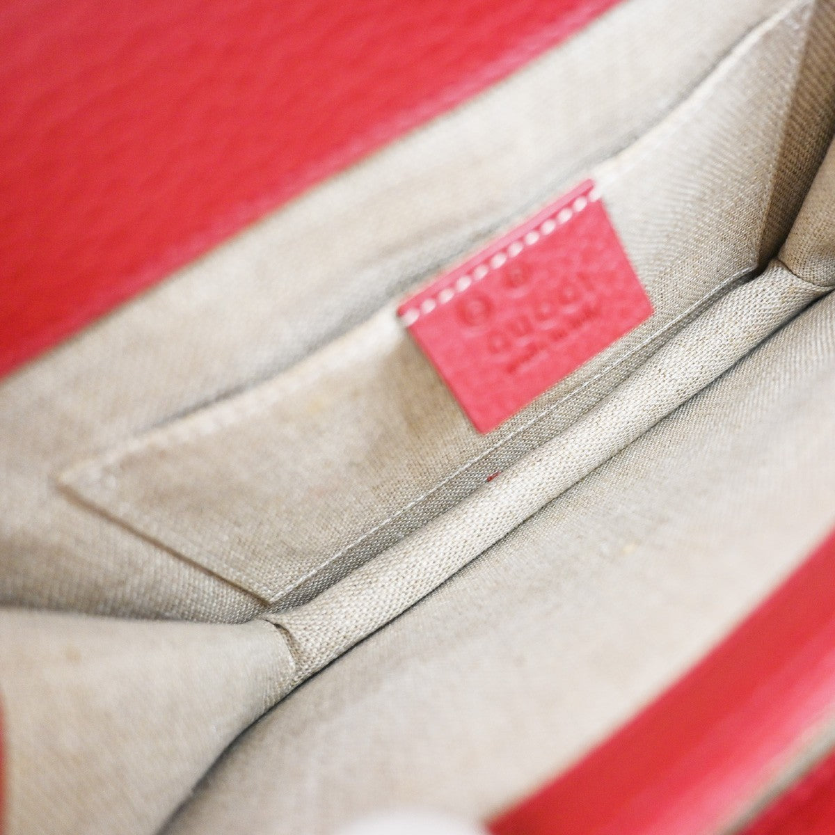 Gucci Interlocking Shoulder Bag Leather