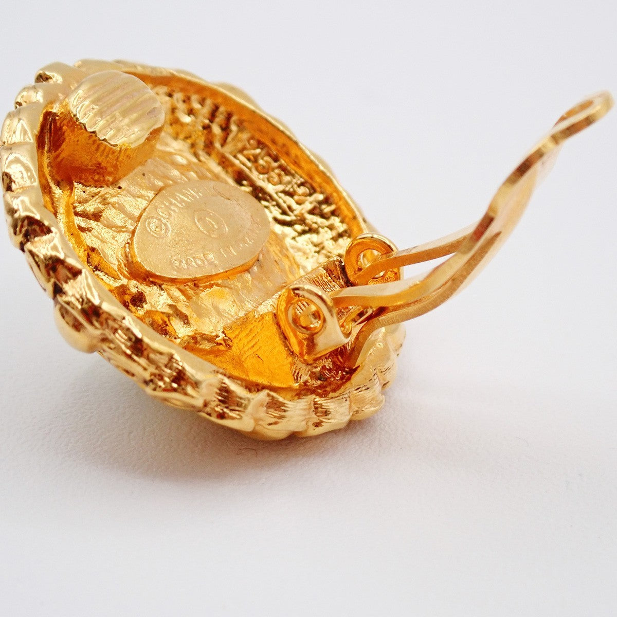 Chanel Vintage Round Clip-On Earrings Metal with Faux Pearl