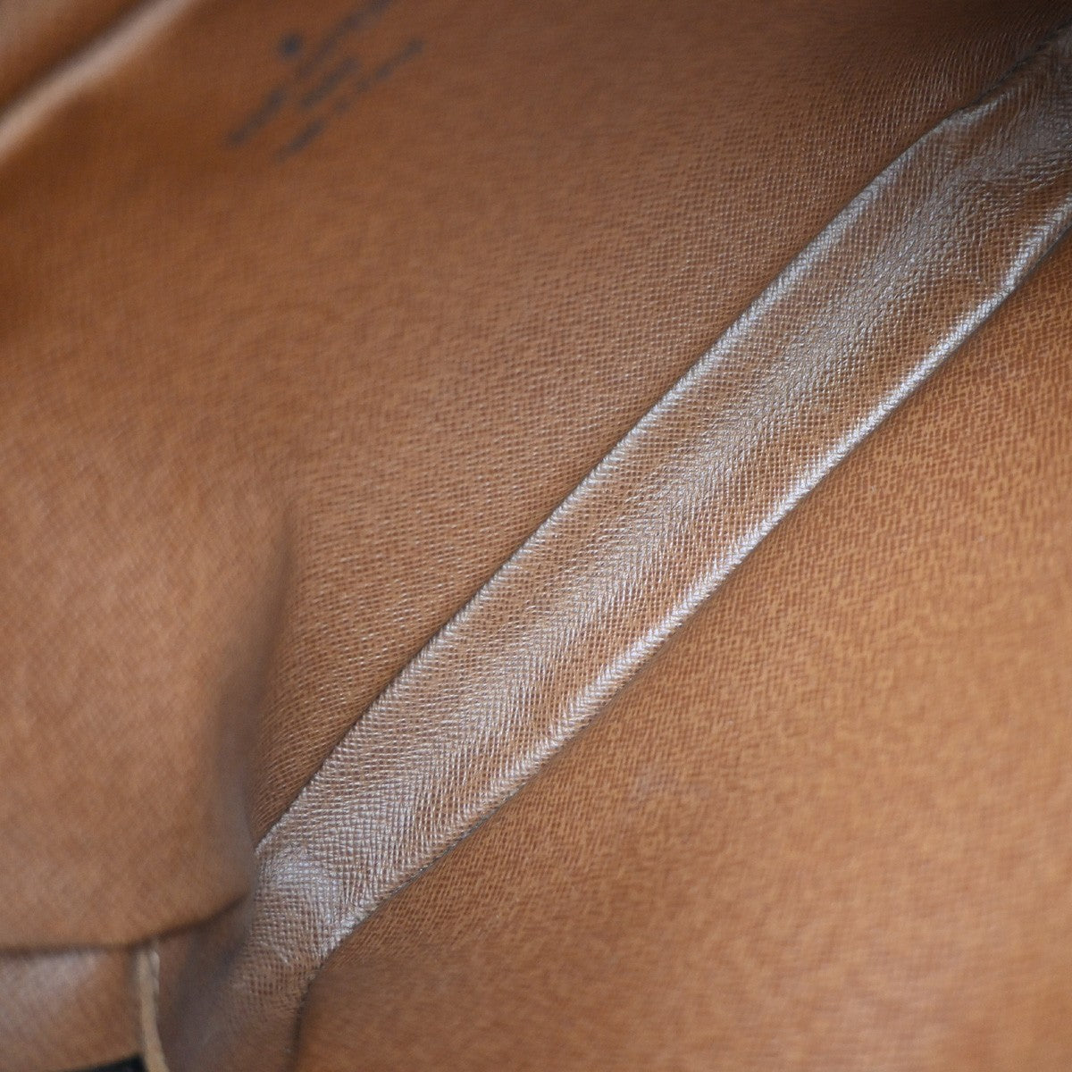 Louis Vuitton Pochette Marly Bandouliere Bag Monogram Canvas