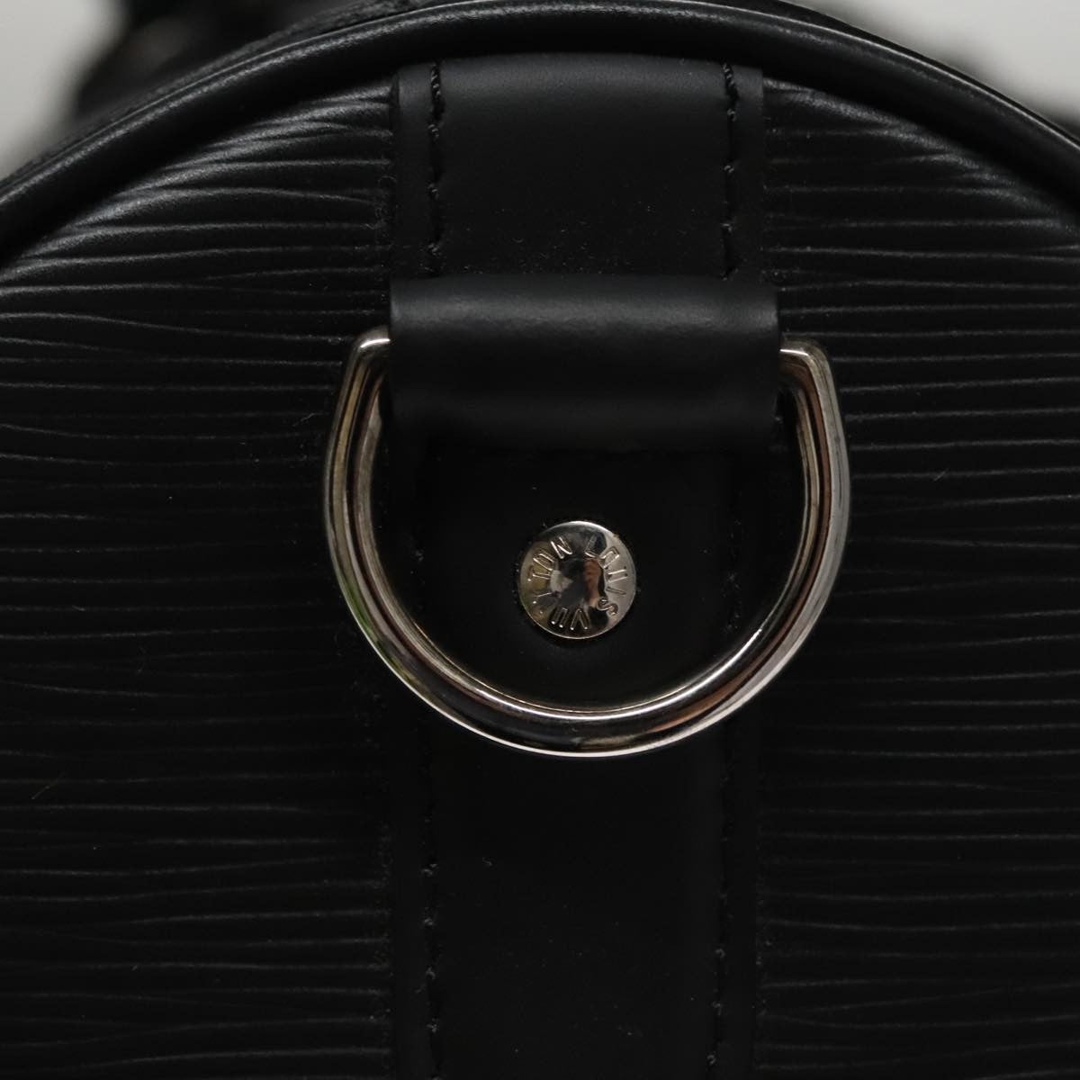 Louis Vuitton Keepall Bandouliere Bag Limited Edition Supreme Epi Leather