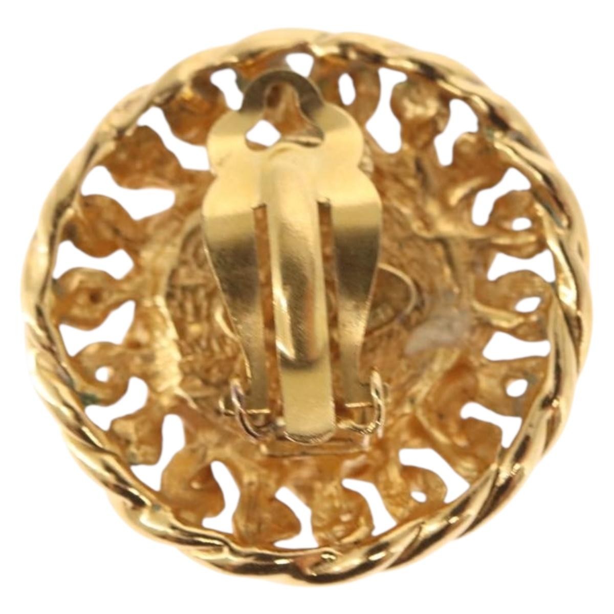 Chanel Vintage Round Clip-On Earrings Metal with Faux Pearl