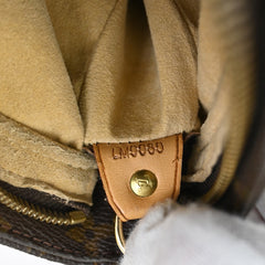 Louis Vuitton Looping Handbag Monogram Canvas