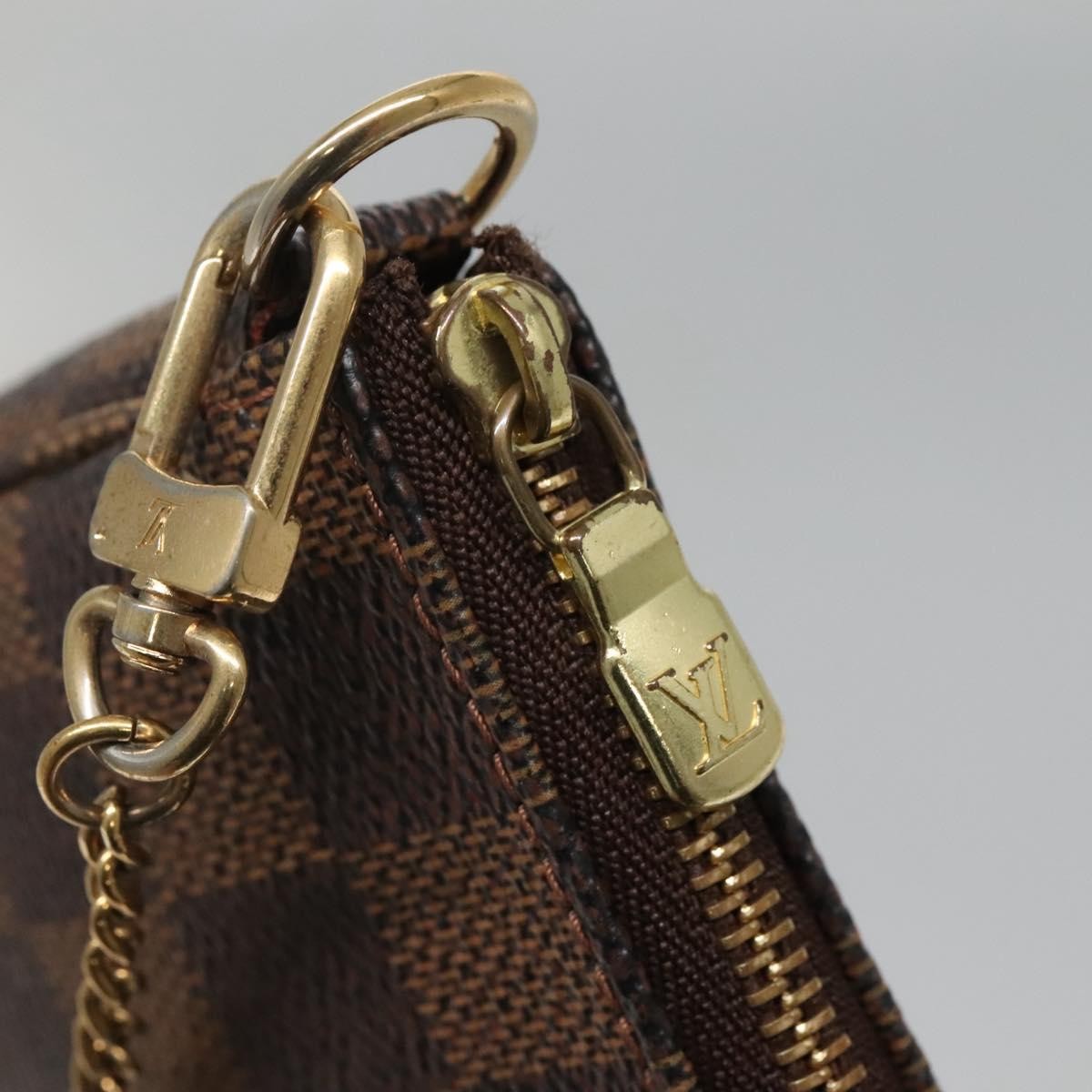 Louis Vuitton Pochette Accessoires Damier