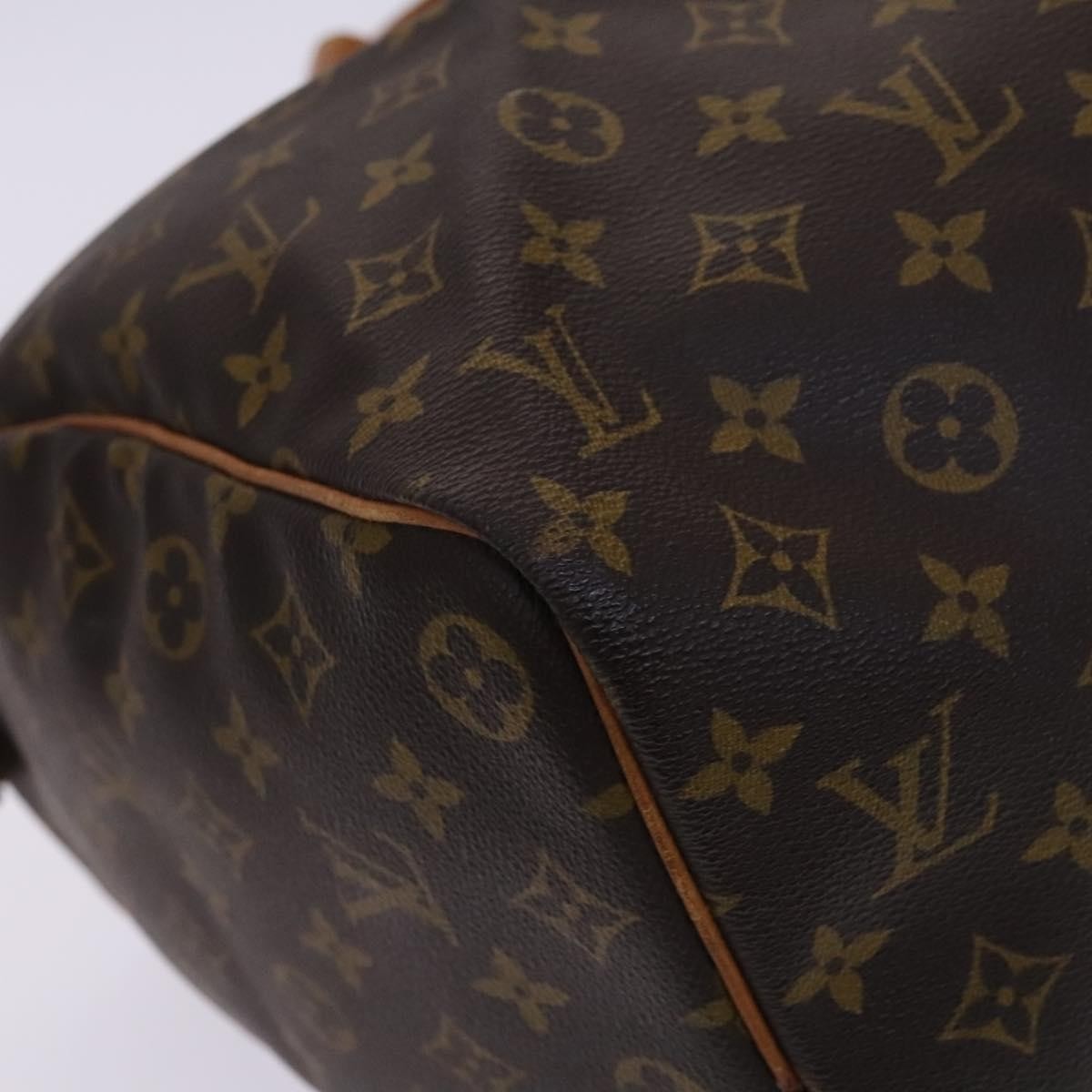Louis Vuitton Keepall Bag Monogram Canvas