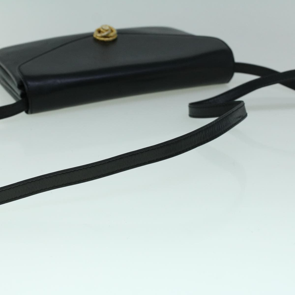 Bally Vintage Shoulder Bag Leather