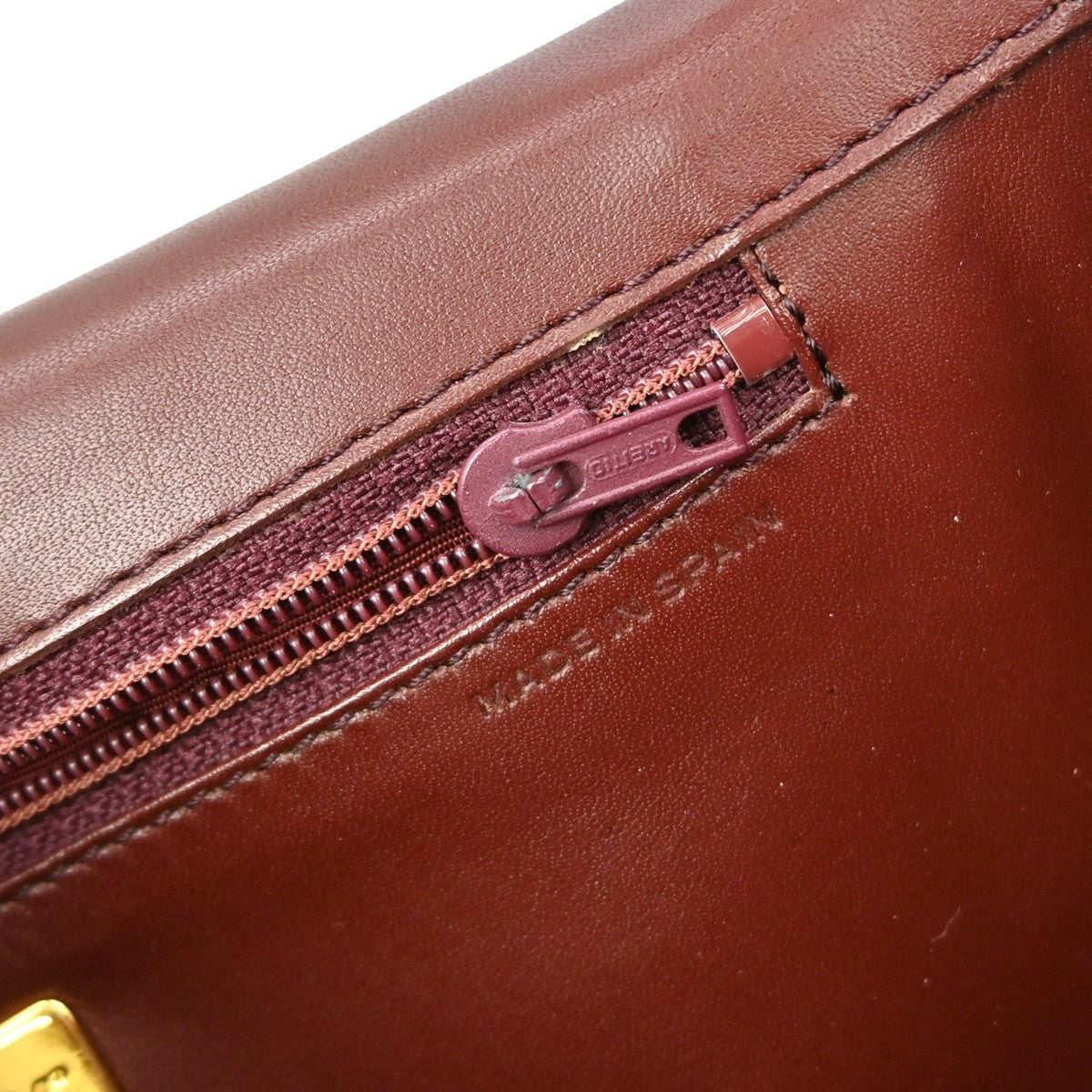 cartier Must de Cartier Shoulder Bag Leather