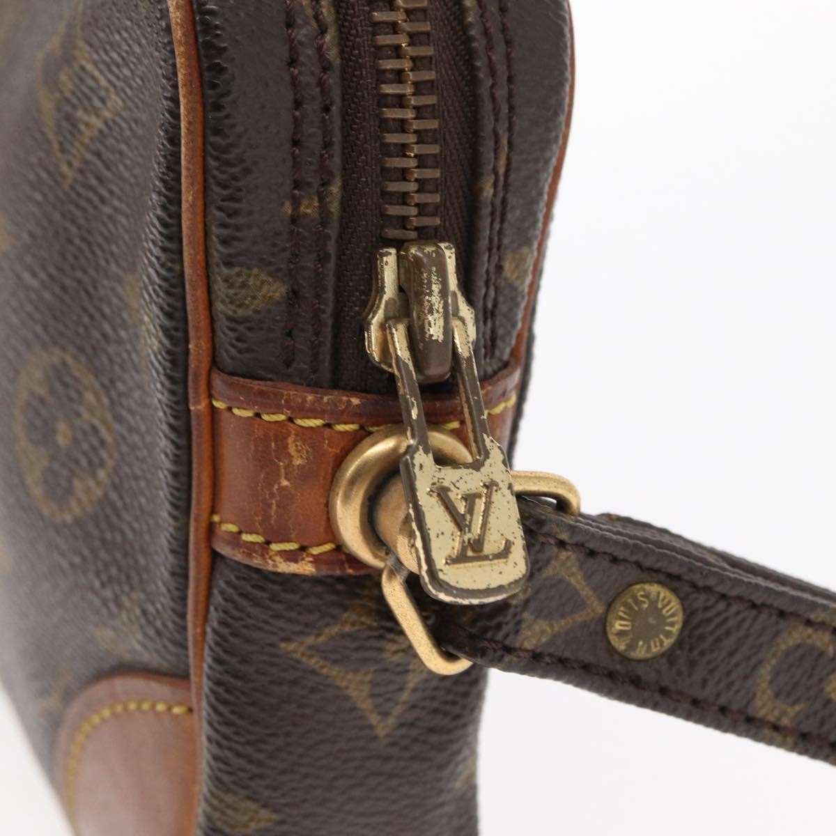 Louis Vuitton Marly Dragonne Clutch Monogram Canvas