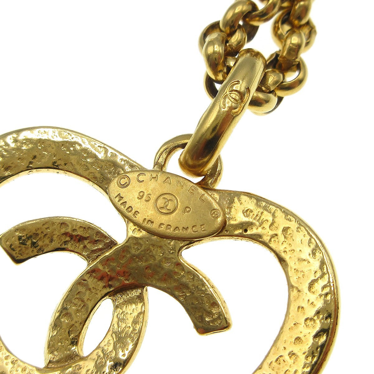 Chanel CC Heart Pendant Necklace Metal