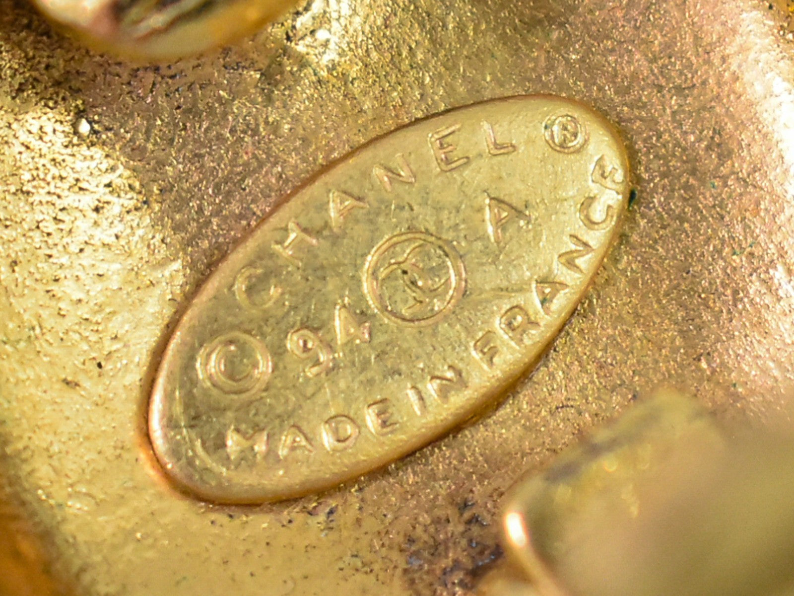 Chanel Vintage Round CC Clip-On Earring Metal