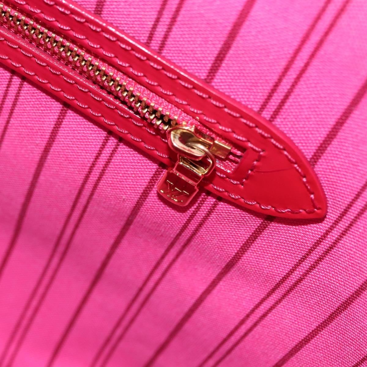 Louis Vuitton Voyage Tote Cosmic Blossom