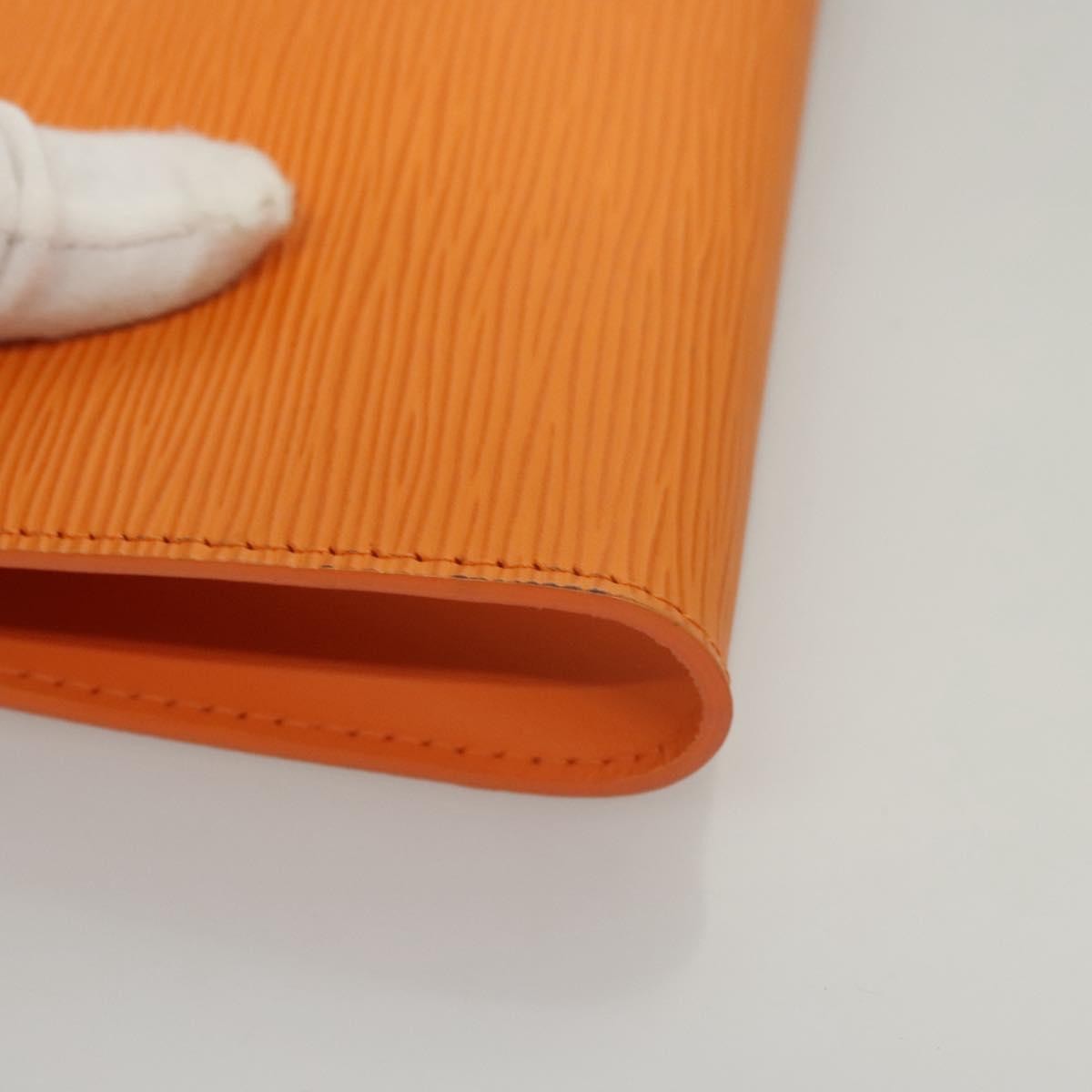 Louis Vuitton Pochette Accessoires Epi Leather