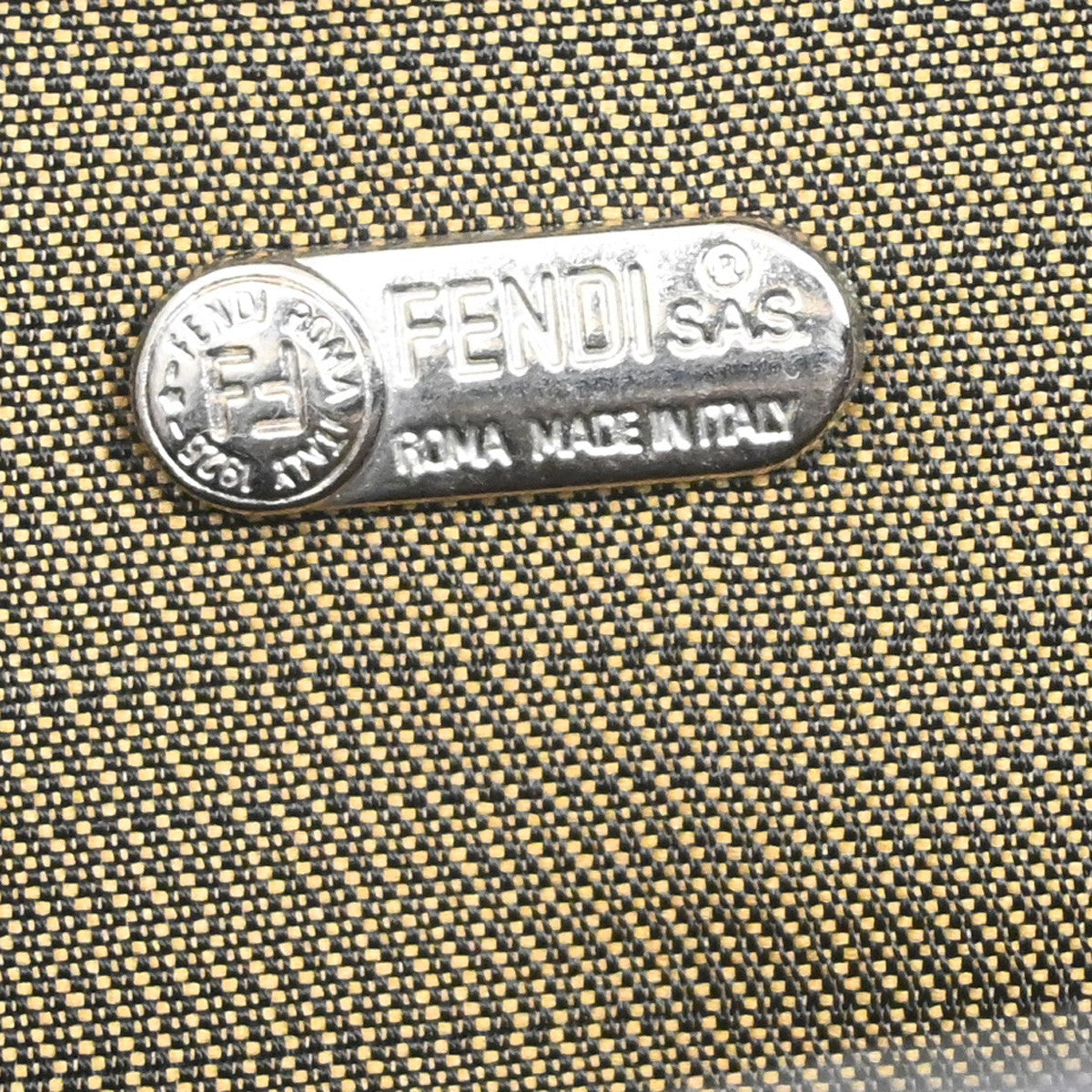 Fendi FENDI Logo Clutch Leather