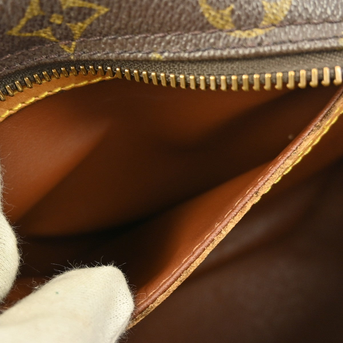 Louis Vuitton Blois Handbag Monogram Canvas