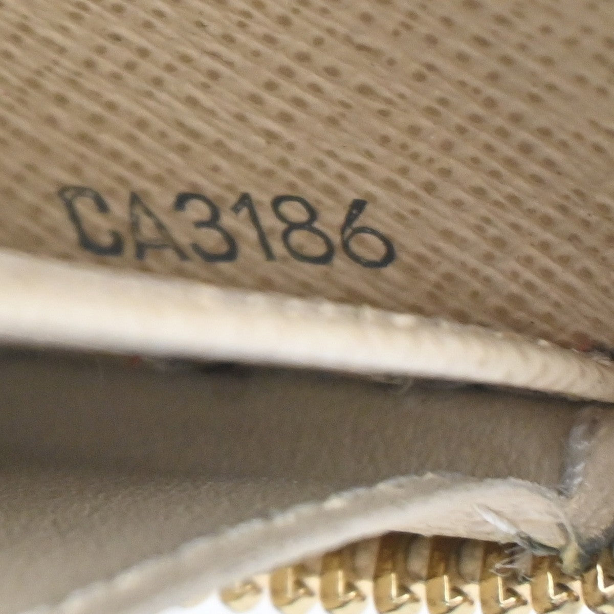 Louis Vuitton Zippy Wallet NM Damier Azur