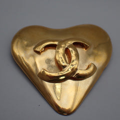 Chanel Vintage CC Heart Brooch Metal