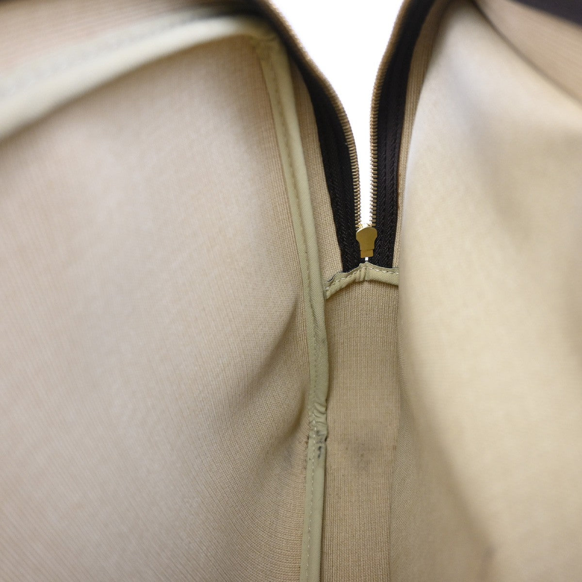 Louis Vuitton Reporter Bag Monogram Canvas