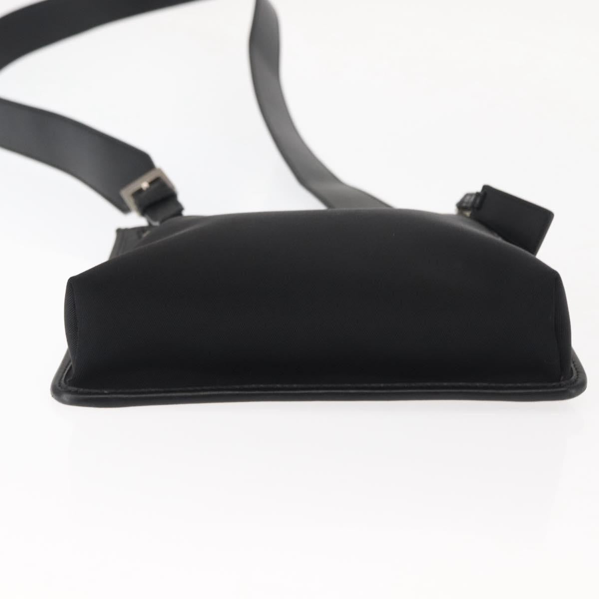 Gucci Vintage Flat Messenger Bag Nylon and Leather