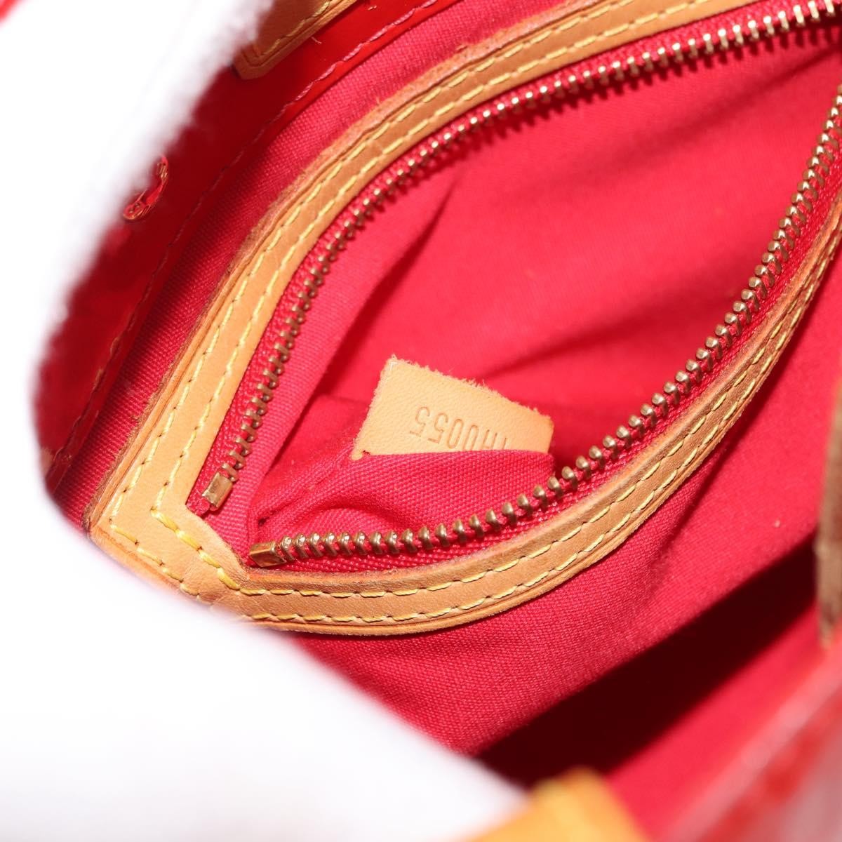 Louis Vuitton Reade Handbag Monogram Vernis