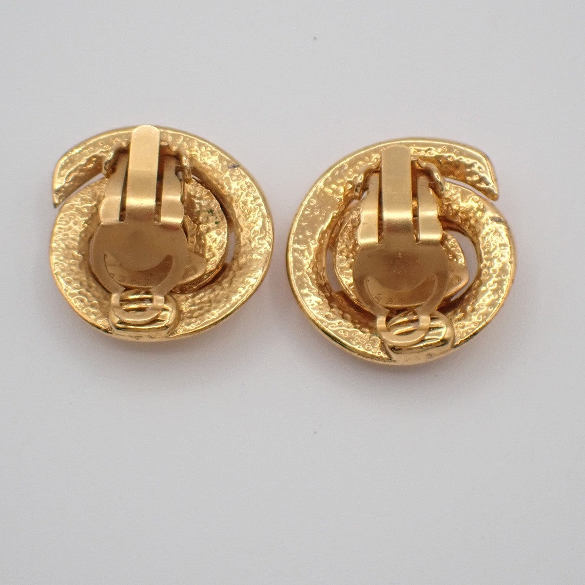 Chanel Vintage CC Round Button Clip-On Earrings Metal