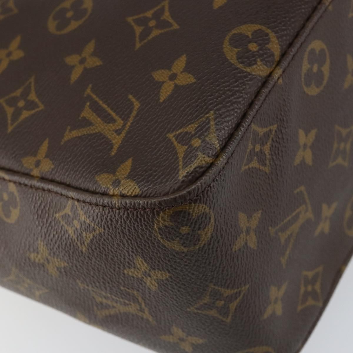 Louis Vuitton Looping Handbag Monogram Canvas