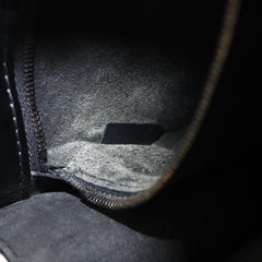 Louis Vuitton Monceau Handbag Vernis