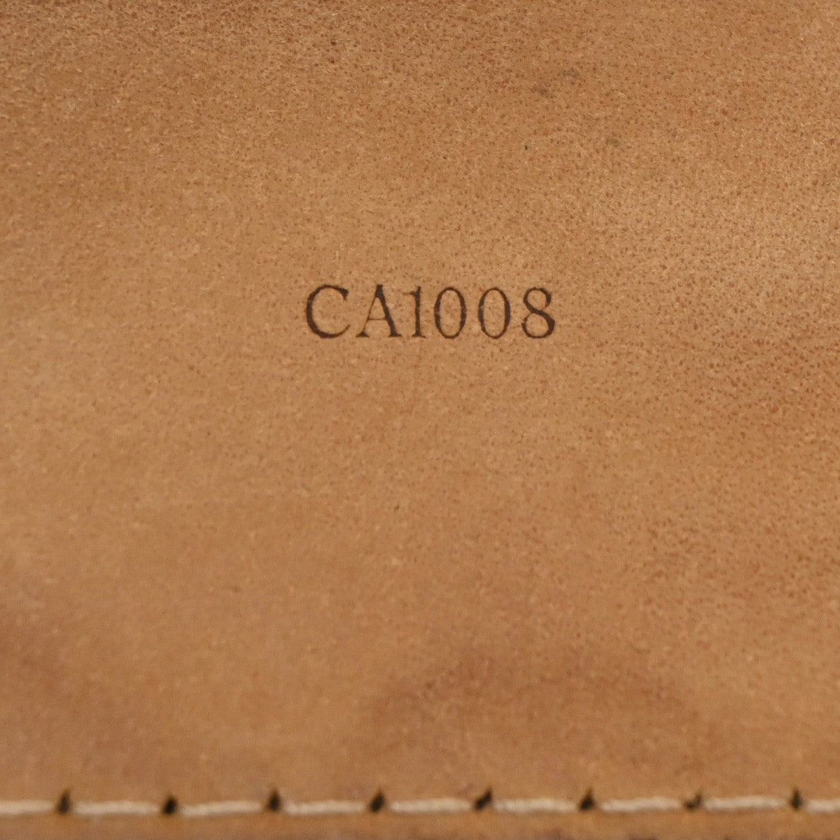 Louis Vuitton Travelling Requisites Belt Leather