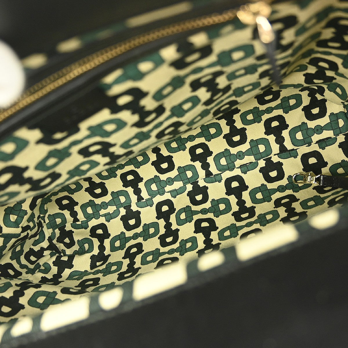 Gucci Punch Top Handle Bag Guccissima Leather