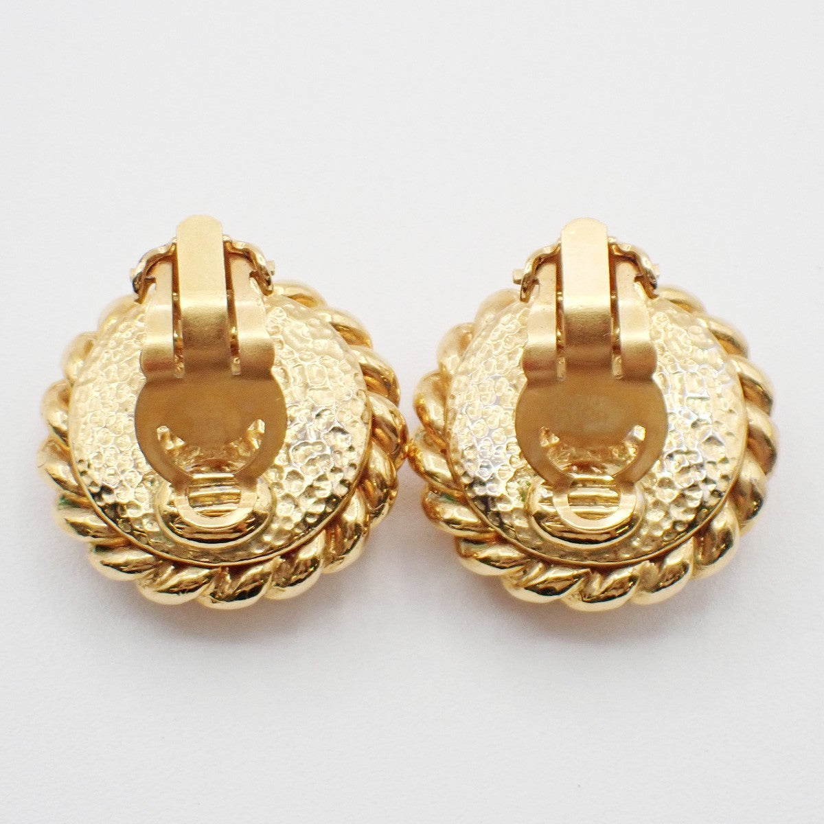 Chanel Vintage Round Clip-On Earrings Metal with Faux Pearl