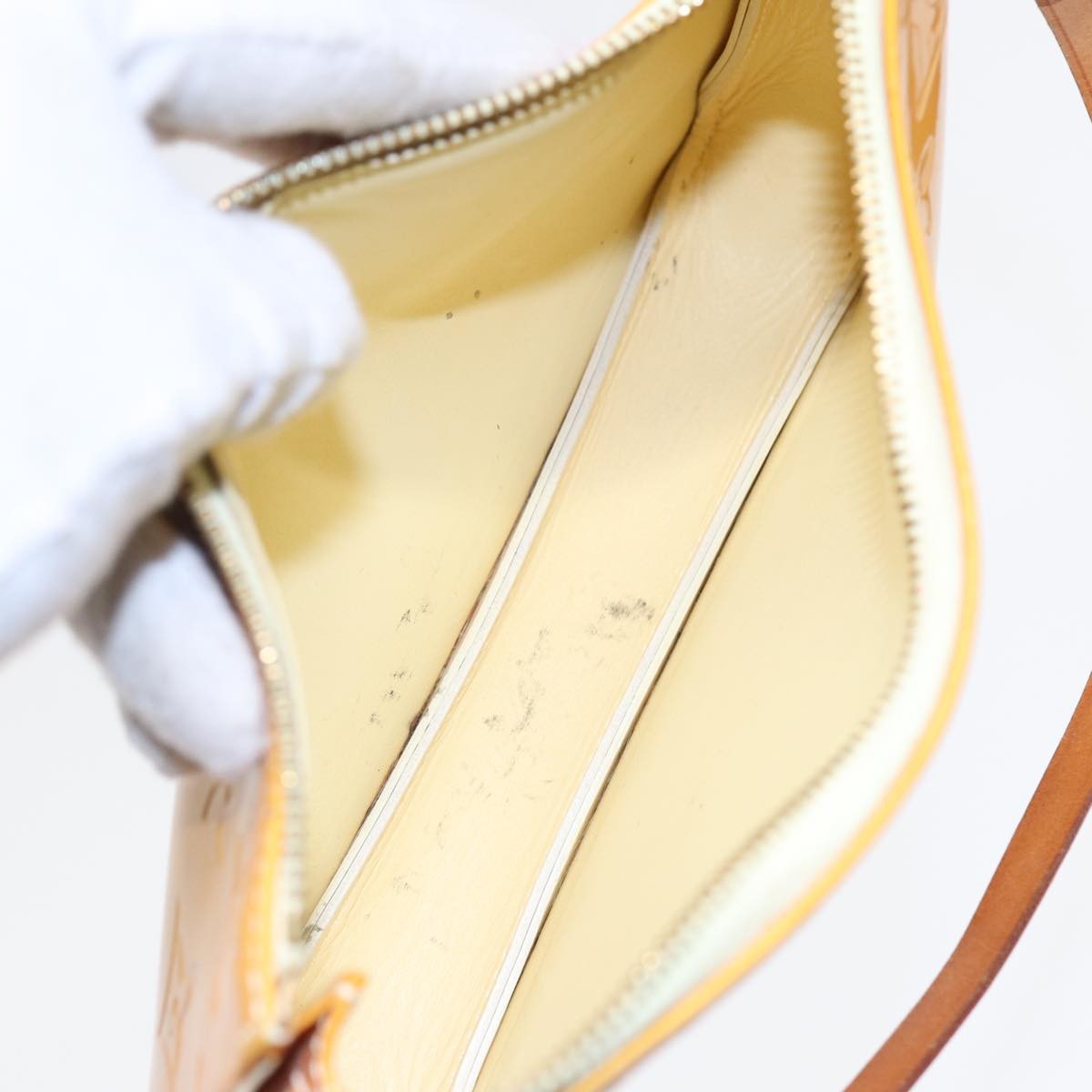 Louis Vuitton Lexington Pochette Monogram Vernis