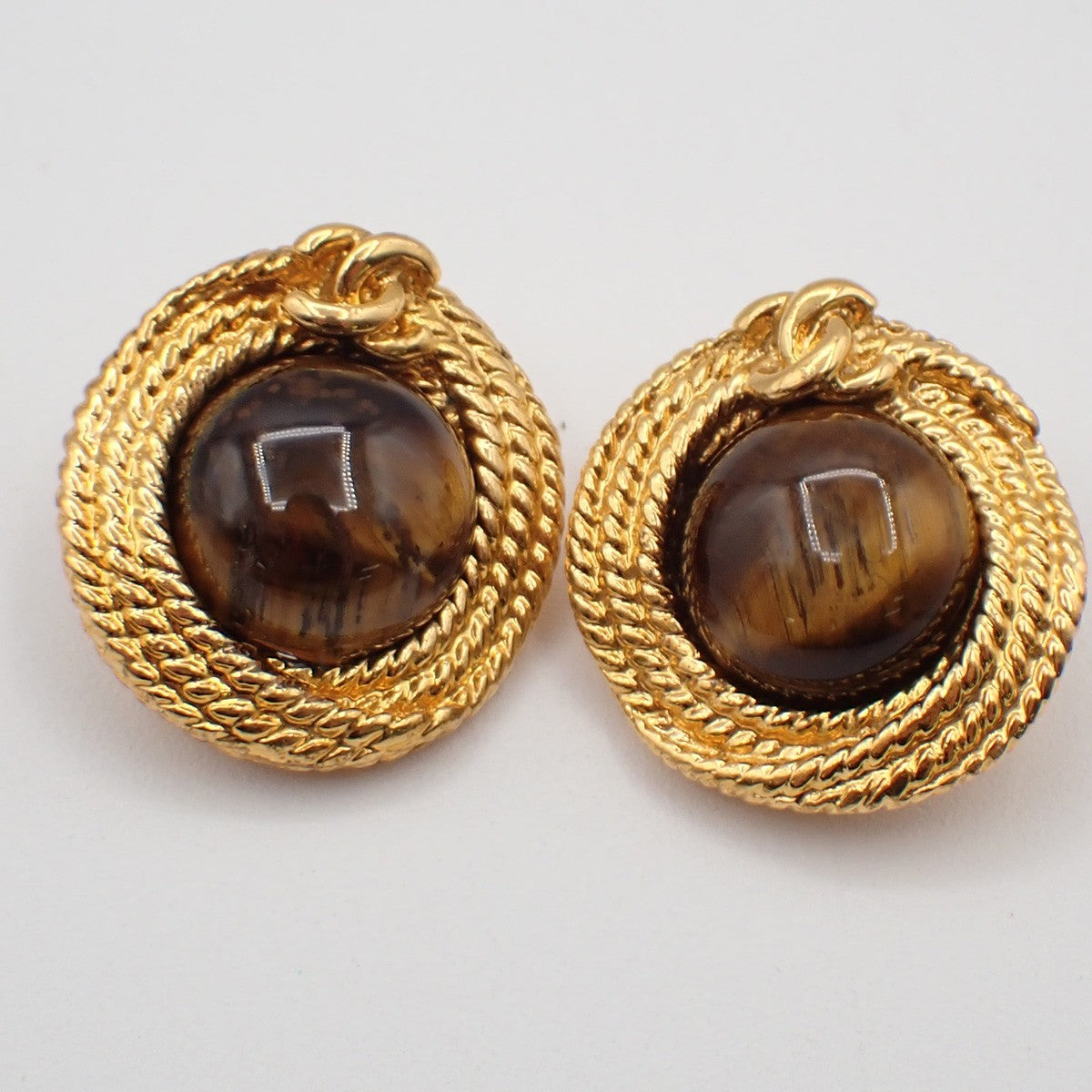 Chanel Vintage Round Clip-On Earrings Metal with Faux Pearl