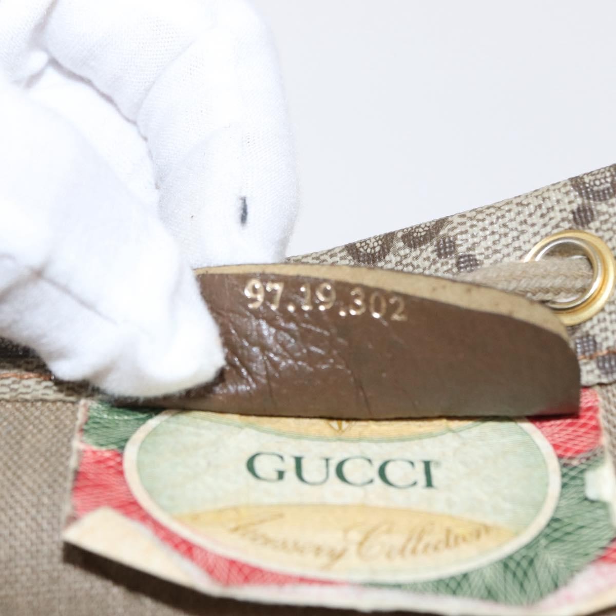 Gucci Drawstring Shoulder Bag GG Canvas with Leather