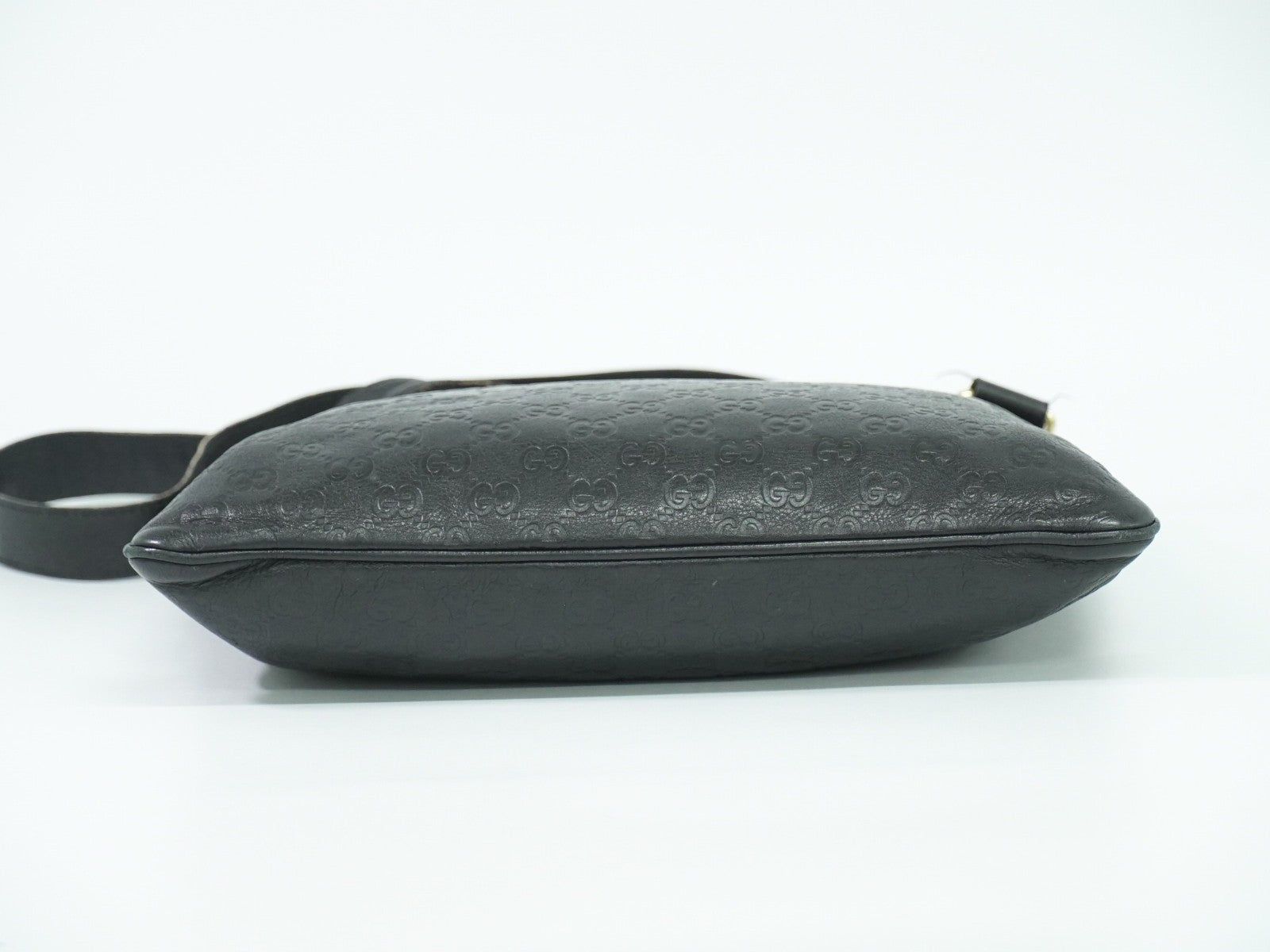 Gucci Crossbody Bag Guccissima Leather