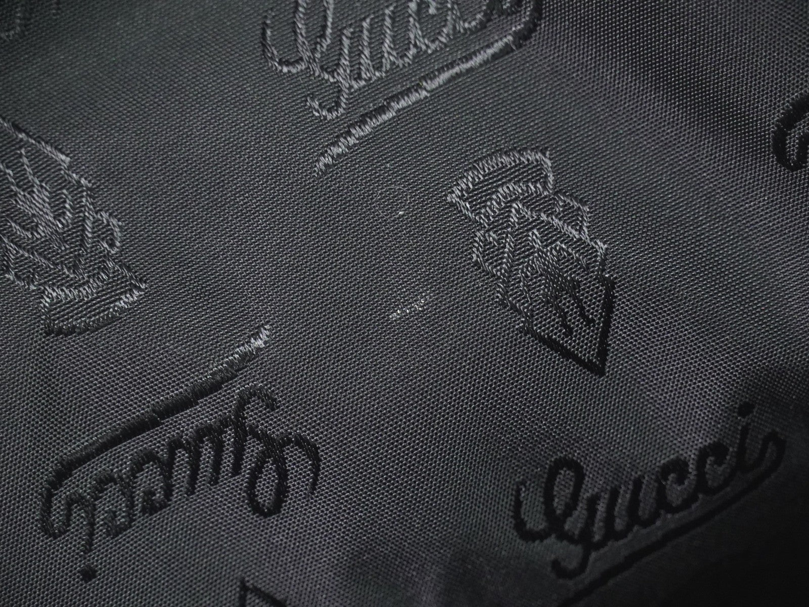 Gucci Crossbody Bag Guccissima Leather