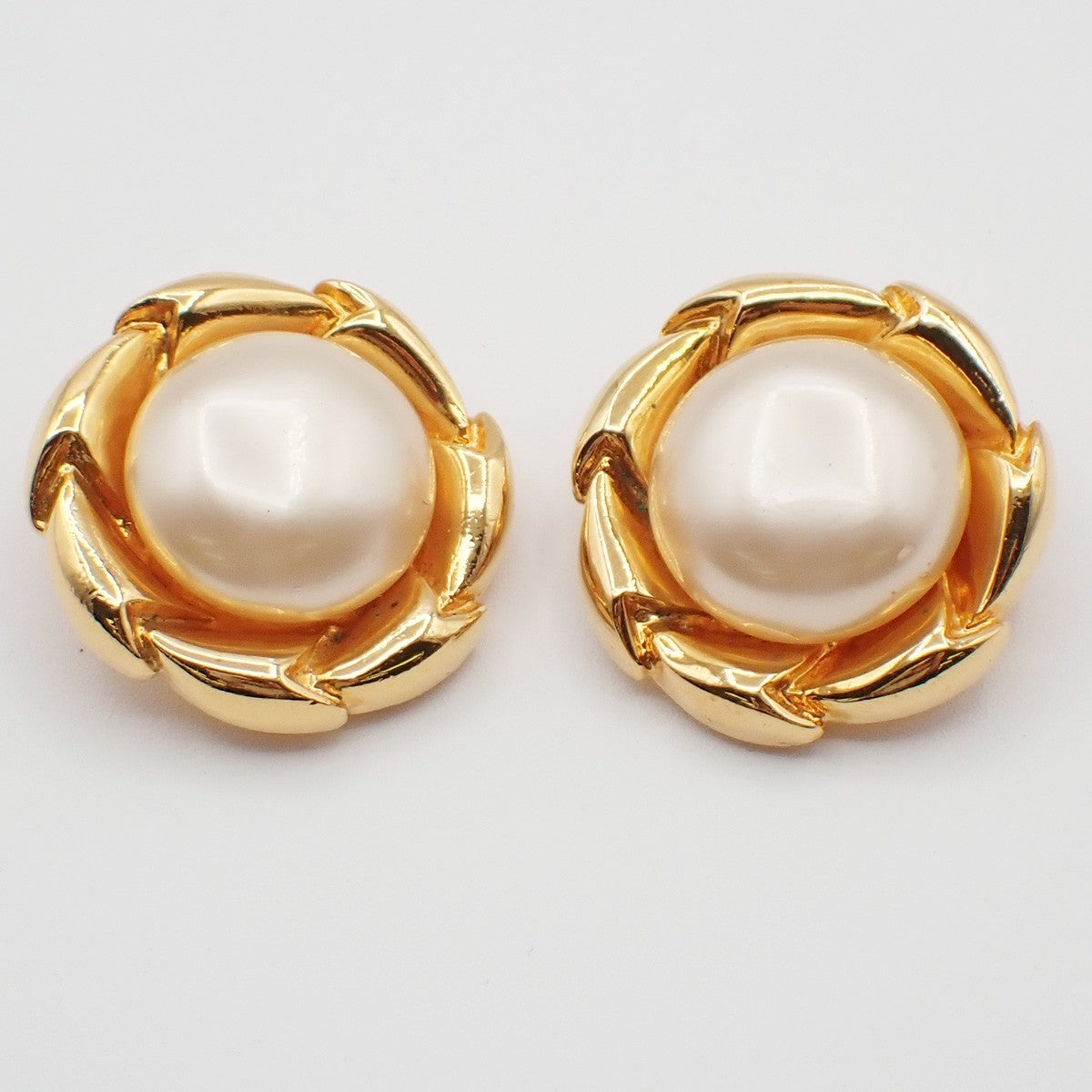 Chanel Vintage Round Clip-On Earrings Metal with Faux Pearl