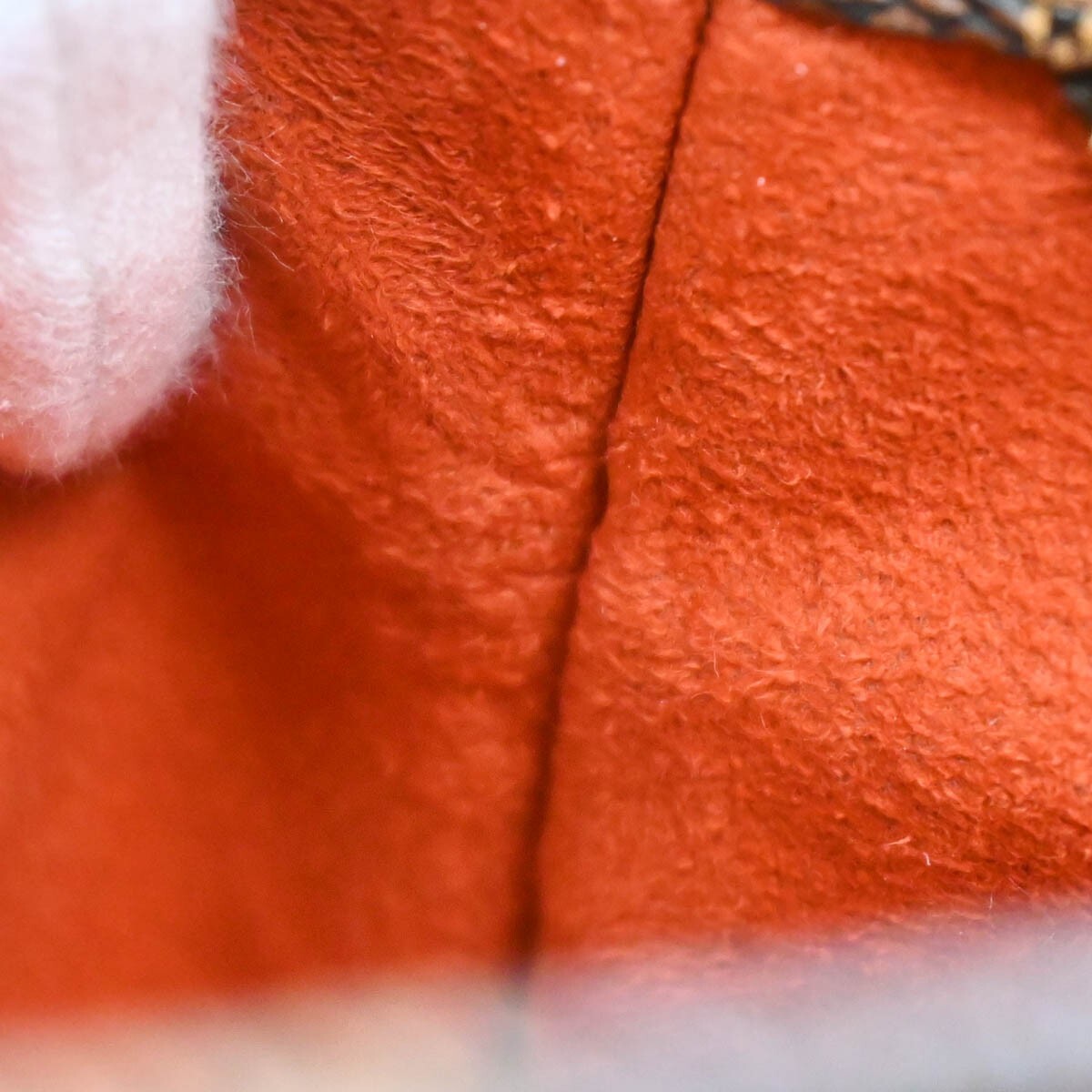 Louis Vuitton Aubagne Bag Damier