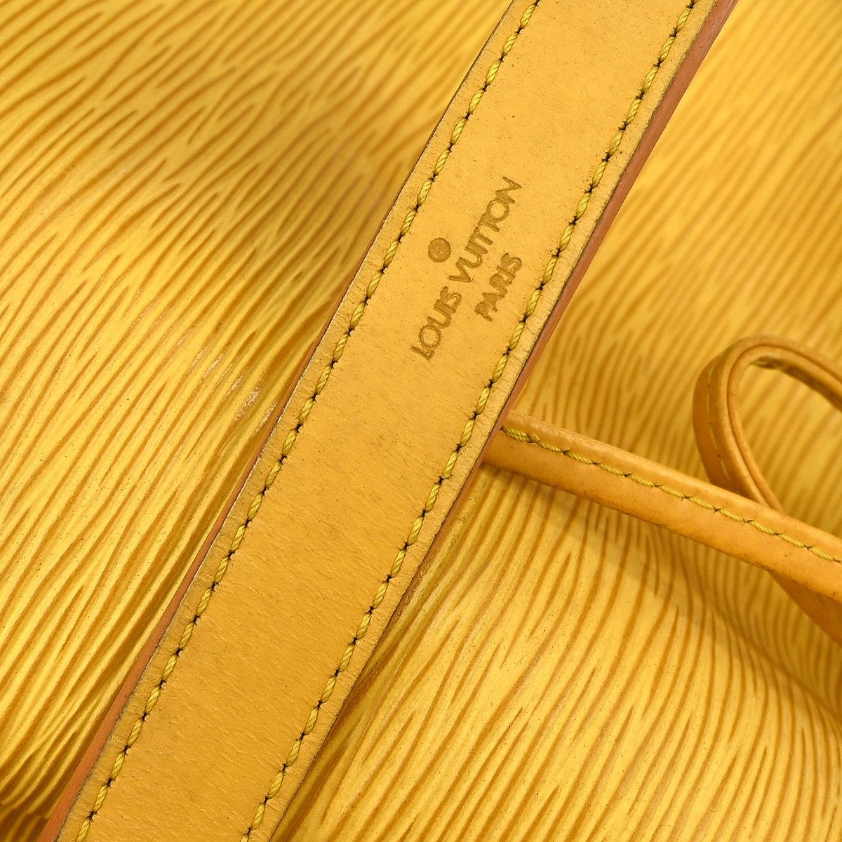 Louis Vuitton Noe Handbag Epi Leather