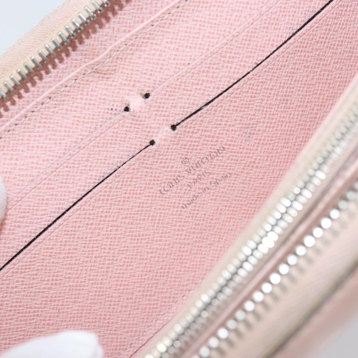 Louis Vuitton Zippy Wallet NM Epi Leather