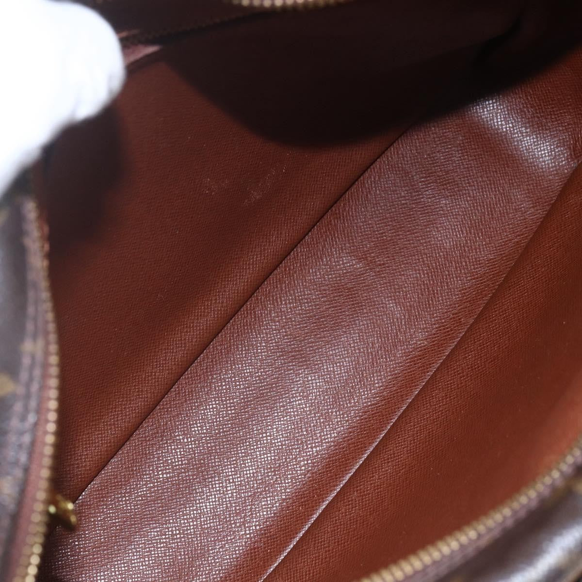 Louis Vuitton Nil Messenger Bag Monogram Canvas