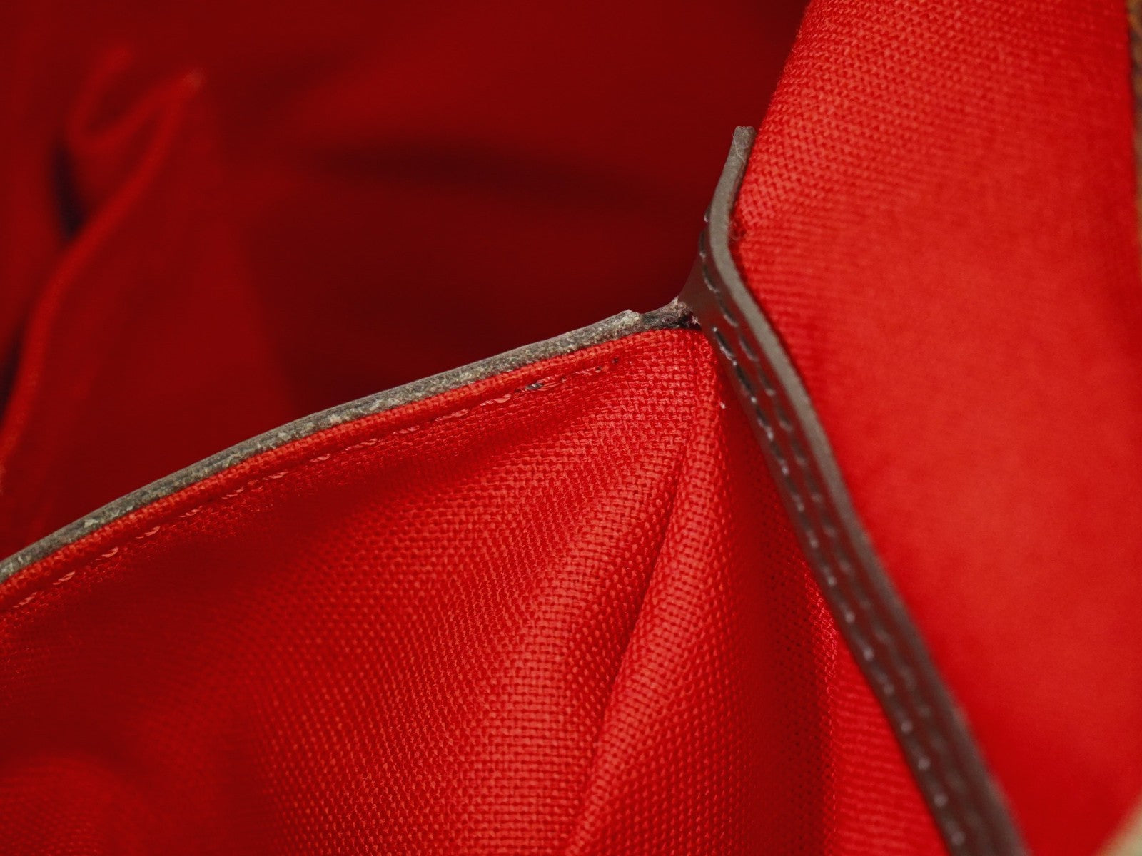 Louis Vuitton Cabas Mezzo Damier