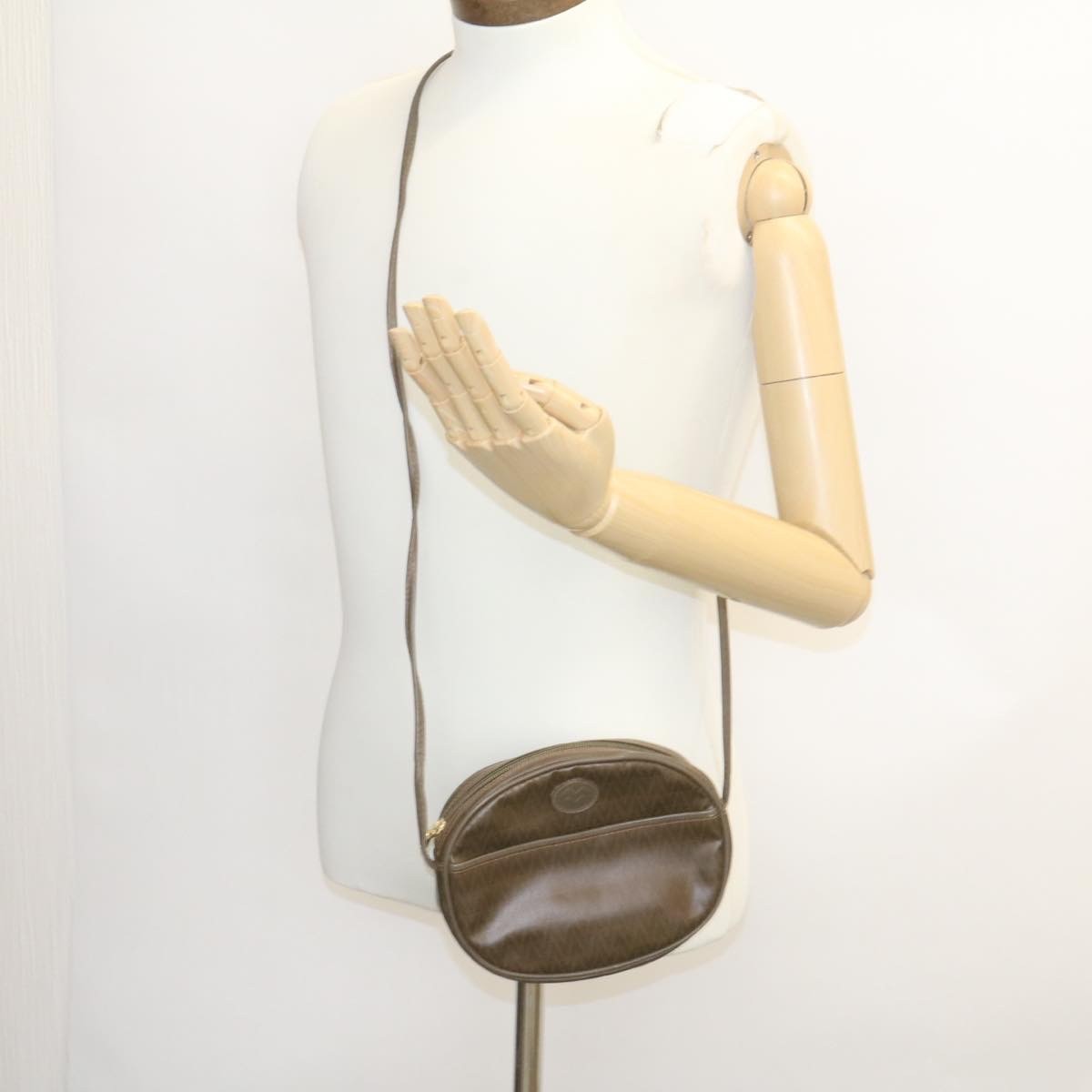 Valentino Garavani Sling bag Leather