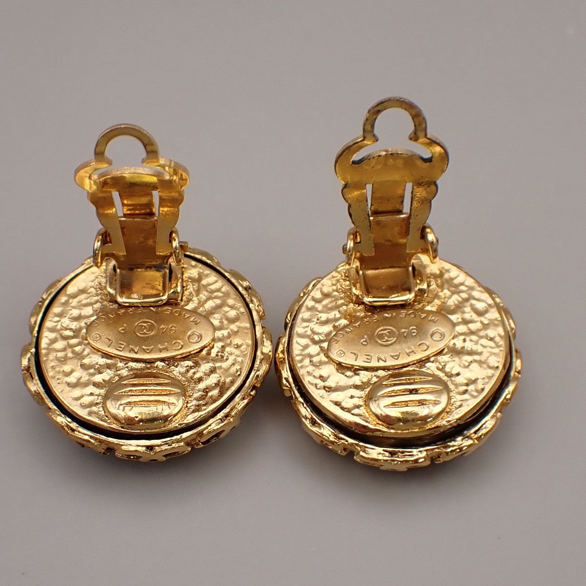 Chanel Vintage CC Round Button Clip-On Earrings Metal and Wood