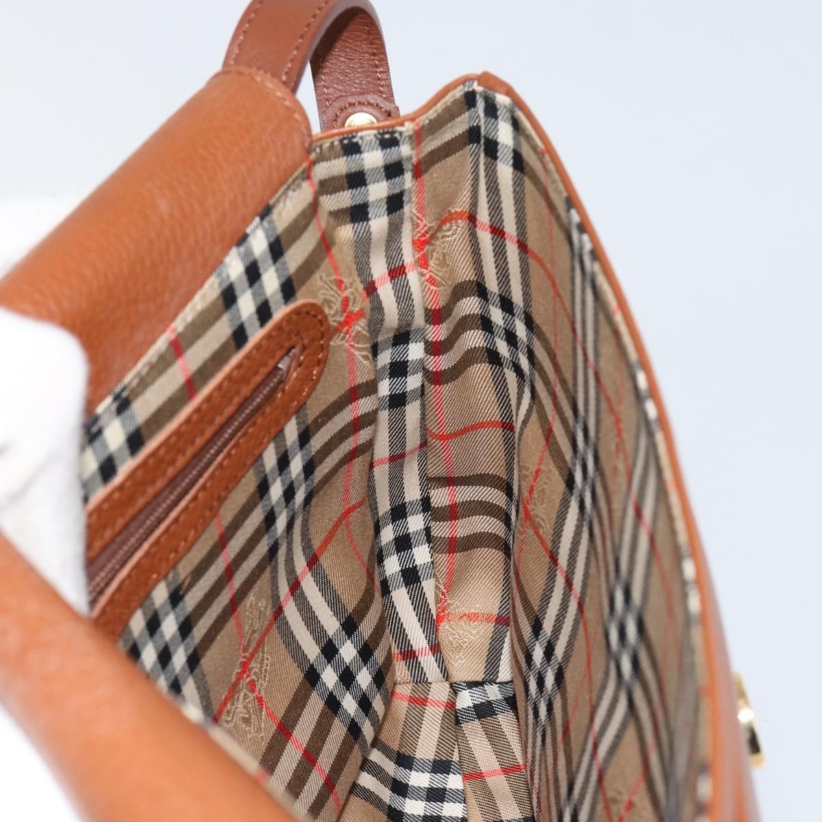 Burberry Vintage Shoulder Bag Leather