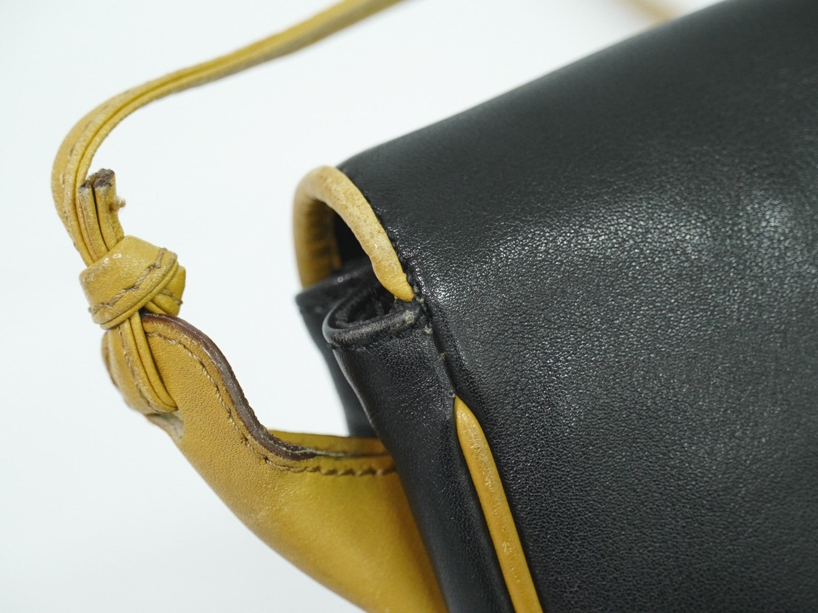 Celine Vintage Shoulder Bag Leather